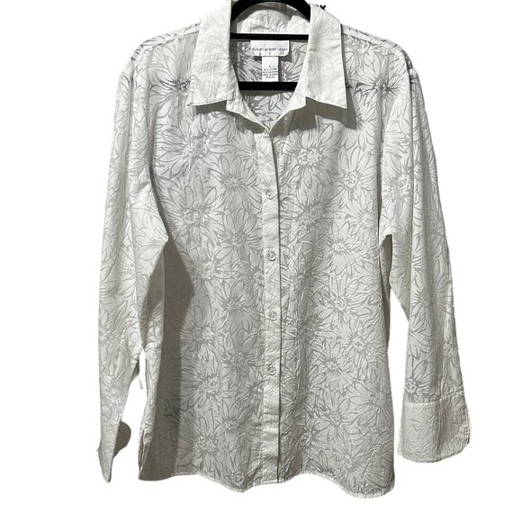 Susan Graver Style sz L textured white floral long sleeve button front shirt - Picture 1 of 6
